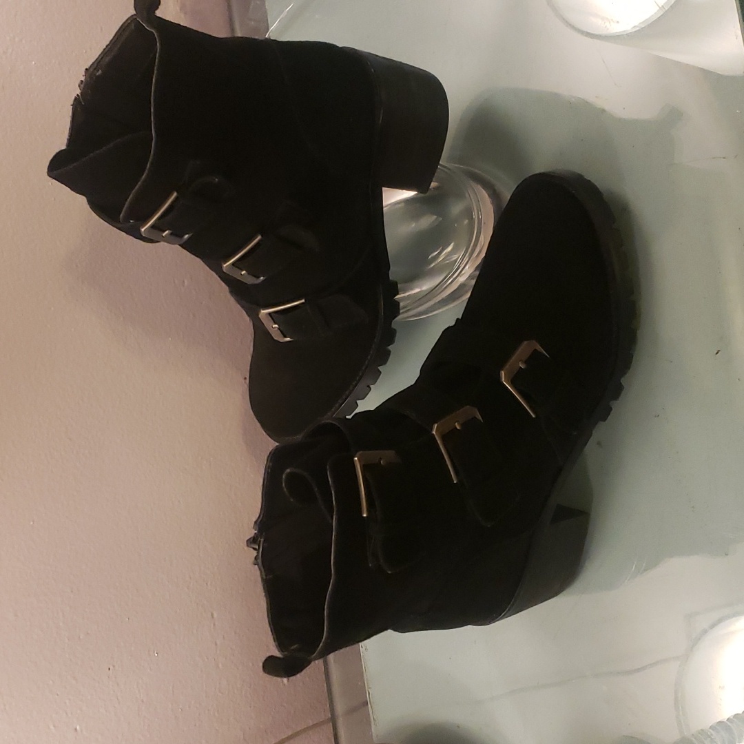 Crown Vintage Asisa Genuine Suede Bootie, Size 8m, Black Nwob